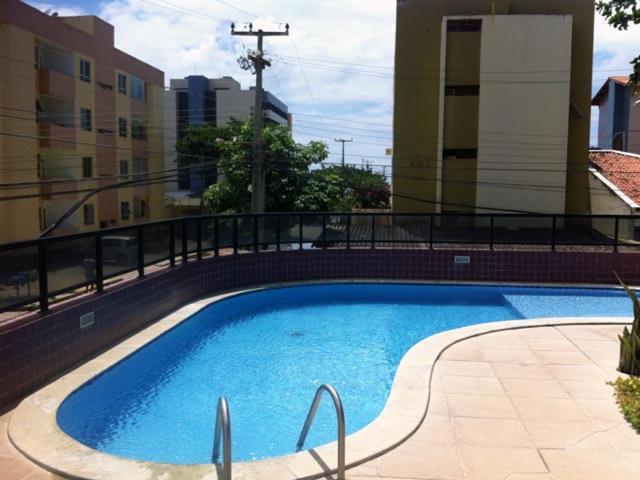 Mobiliado Com Piscina *